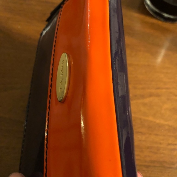 Tahari orange and blue small zippered wallet travel passport - Picture 10 of 16